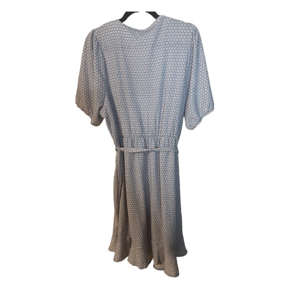 An Addition Elle faux wrap dress in size 2X - Picture 7 of 7